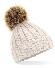Load image into Gallery viewer, Infant/Junior Pom Pom Chunky Beanie
